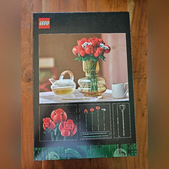 LEGO Bouquet of Roses - Picture 2 of 10